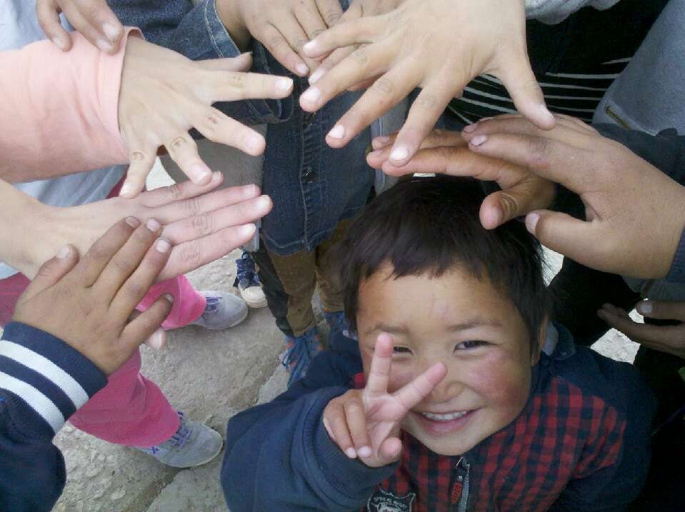 ��ӿƼ���W���t�ġ�֧��꠵�꠆T���˴Ό��`�����ຣʡ�ຣ�����Ҵ�Ĺ��WУ��7��15����꠆T���麢�ӂ���ȥ�ˌW����Ʒ���w����Ʒ�ͽ̌W���Y��ϣ�����H��׌����ͯ���õ�����͌W����߀��׌���ӂ��˽����������Ϣ���������ܵ������P�����D�麢�ӂ��挦꠆T���R�^ϲЦ��_��