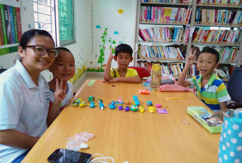 ꠆T�ֺýM�M�У��F������Ȼ��С���т���������˼�����꠆T��һ�������һ�������Ͱ�׃����Ʒ