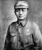 ����(r��n)��(1905��1933)���ֆ����ؑc���_(k��i)�h�ˡ�1925��12�¿���V���S��܊У3�ڲ����ƣ�1926�ꮅ�I(y��)����У��(d��n)��4��5��6�ڽ̹١�1932�궬�·�(gu��)������܊��17܊25����75�õ�149�F(tu��n)��У�F(tu��n)�L(zh��ng)���v���ݓ�(d��n)�γǷ���1933��3�£��ʲ��S���(du��)���Ϻӱ�������ǰ�ڌ�(xi��)�oĸ�H�����һ�����зQ(ch��ng)������܊ռ�I(l��ng)�˖|��ʡ���F(xi��n)���M(j��n)���L(zh��ng)�ǣ����������Σ�������ʲ����ϣ����c��܊��������(zh��n)����������?x��n)�����?��11�գ������ںӱ�ʡ�ű�������܊�����������Џ��������r(sh��)��28�q���˺󣬇�(gu��)������׷������܊�ٌ���