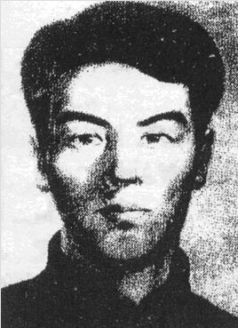 ����̩��1907��1936�����|������(li��n)܊���������I(l��ng)�����ͬ־���H�ܑ�(zh��n)�ѣ��|������(li��n)܊�ڶ�܊�Ą�(chu��ng)ʼ�ˡ�����һ����׃��������̩Ŀ����܊�������ӵķN�N���У����x�S�؅������й��|�M��ί�M���ķ��ա����H���߹�����(sh��)�Мp������ն��������ã������Ї����a(ch��n)�h��1936��11�³�������̩��܊���R�������ɽ���Ĵ�ꖲ��у��B��܊��������ʹ����Ͷ����11��7����7�r(sh��)�����(du��)�⵽600�����˵��u��������̩���I(l��ng)�Ď��c�����Ĳ��֑�(zh��n)ʿ�c������(zh��n)������3�r(sh��)����׷���Ӕ��r(sh��)�������Џ�������