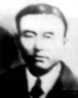 ��h(yu��n)��1902�ꡪ��1938�꣩�M�壬 ԭ���w�sɽ�������w���ܣ��|��ʡ����Ж|����ˡ���·܊����߅܊�^(q��)����܊�օ^(q��)˾��T��1931�ꡰ��һ�ˡ���׃�󣬅����˖|����������(li��n)܊��1938��4��5�գ����h�M����ǲ��������߅�^(q��)�I(l��ng)��(d��o)���ն������·������܊�e�ӿ��(du��)����ʮһ�Γ�֧�(du��)��˾��T��1938��10����Ѯ����ָ�]���(du��)����?q��)O���ĵ��ϳ����w�壬�ڑ�(zh��n)���У�ؓ(f��)���������ڔ��˵�厵���ǰ�����x�CȻ����(ji��n)ؑ������1938��12��14�Չ��Ҡ�����2014��9��1��������������һ����������Ӣ�ҡ�