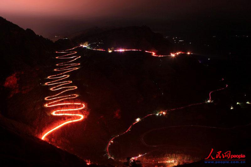 2974�˳ֻ��ͽ������(zh��n)��·��¡��24���ա��γɉ��^�Ļ���L������ꐁ��֔zӰ�� 