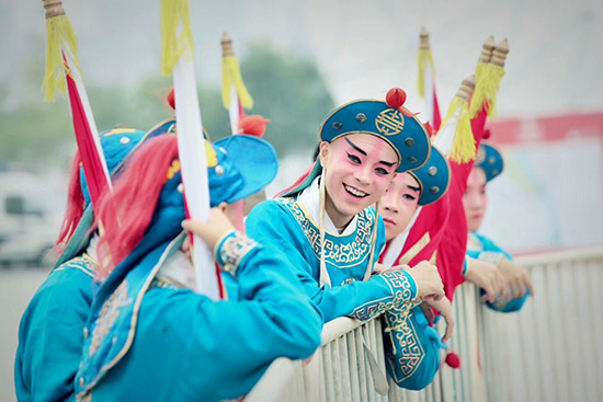 �F���݆T��   ���� �z