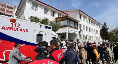 土耳其中學(xué)槍擊案已致9死13傷